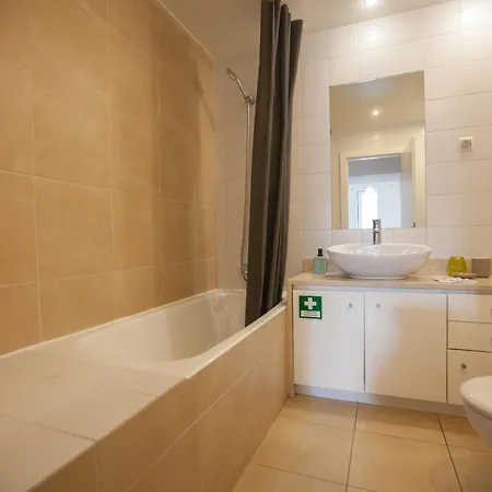 Flh Sao Bento Sunny Flat With Terrace